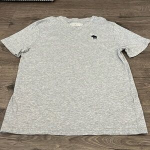 Abercrombie kids size 13/14 grey V neck Kids